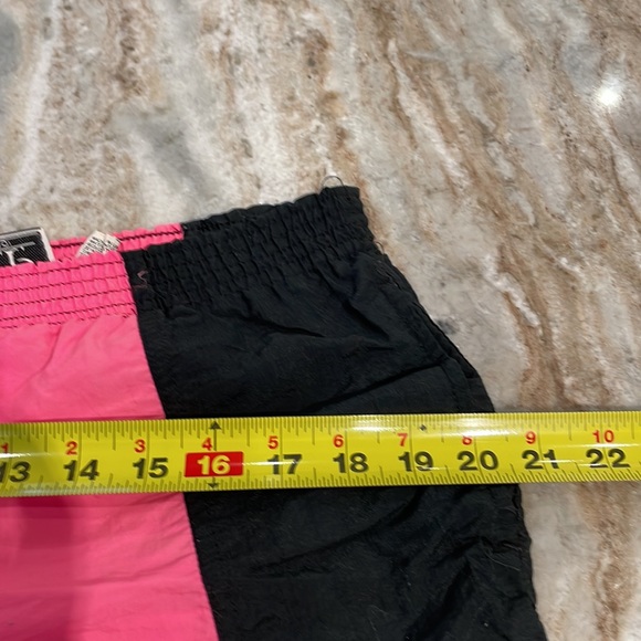 Retro Shorts - Picture 10 of 13